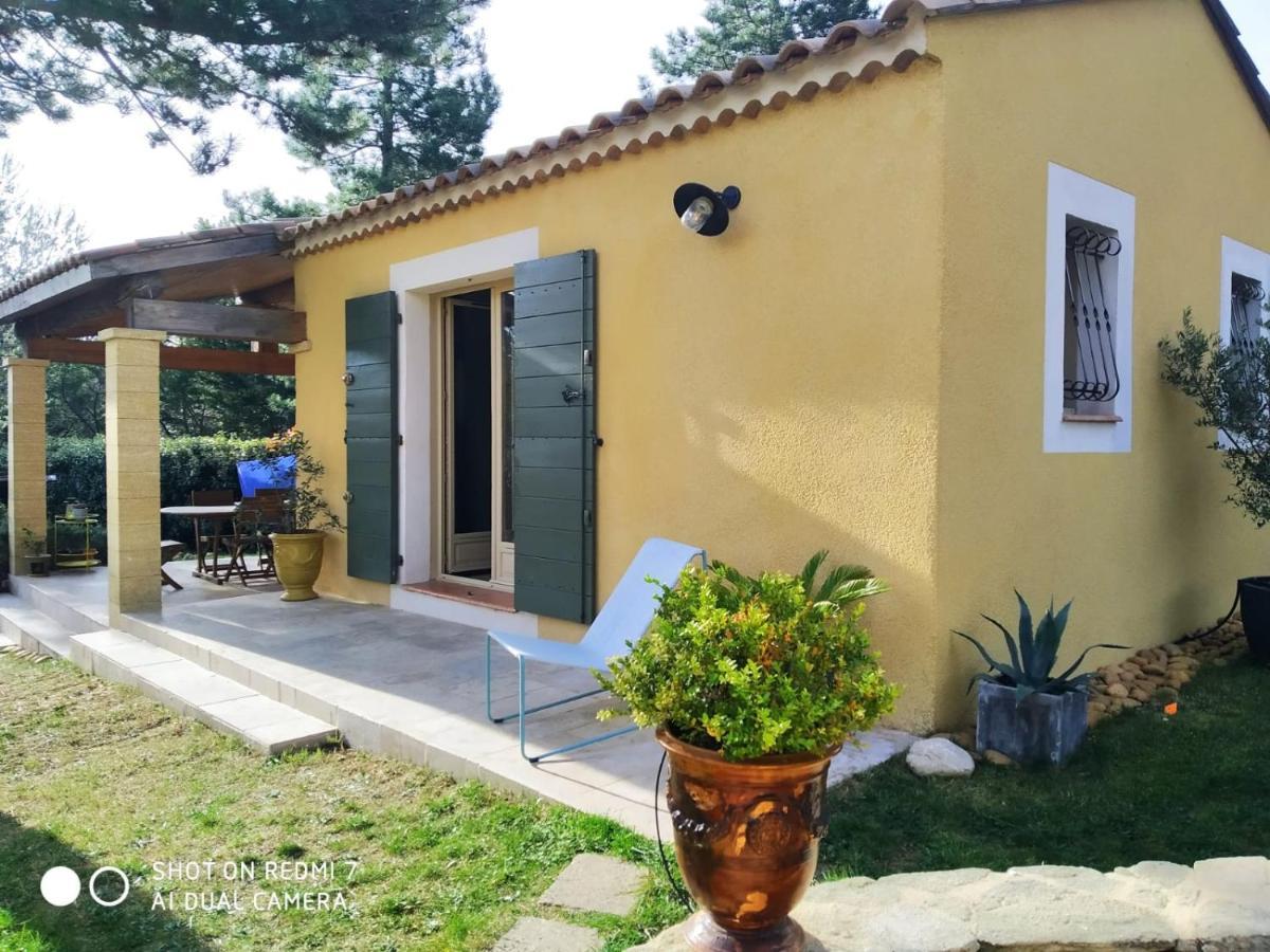 Proche Uzes Petit Gite Avec Grande Cuisine D'Ete Et Piscine Saint-Siffret Dış mekan fotoğraf