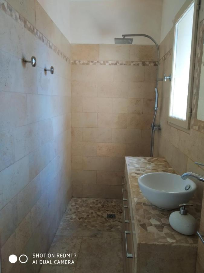 Proche Uzes Petit Gite Avec Grande Cuisine D'Ete Et Piscine Saint-Siffret Dış mekan fotoğraf