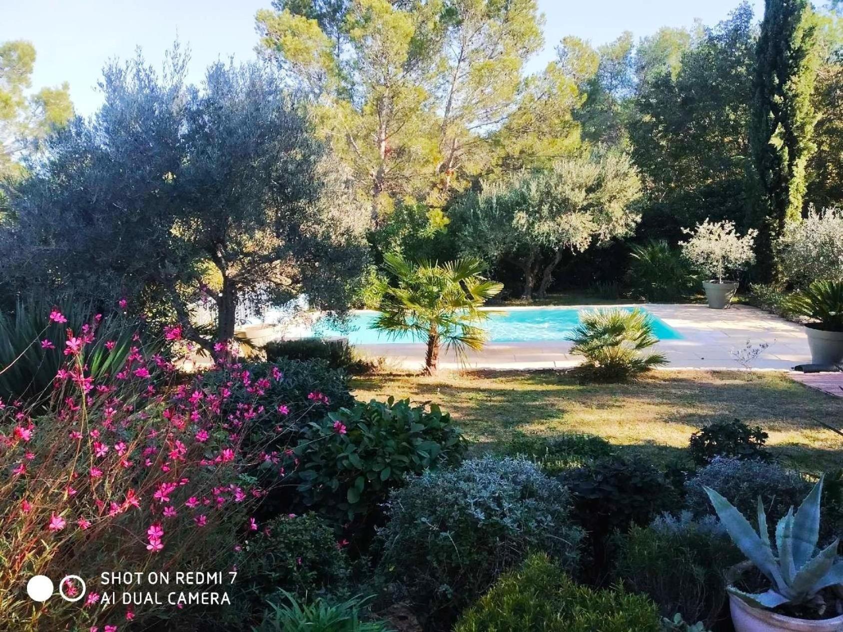 Proche Uzes Petit Gite Avec Grande Cuisine D'Ete Et Piscine Saint-Siffret Dış mekan fotoğraf