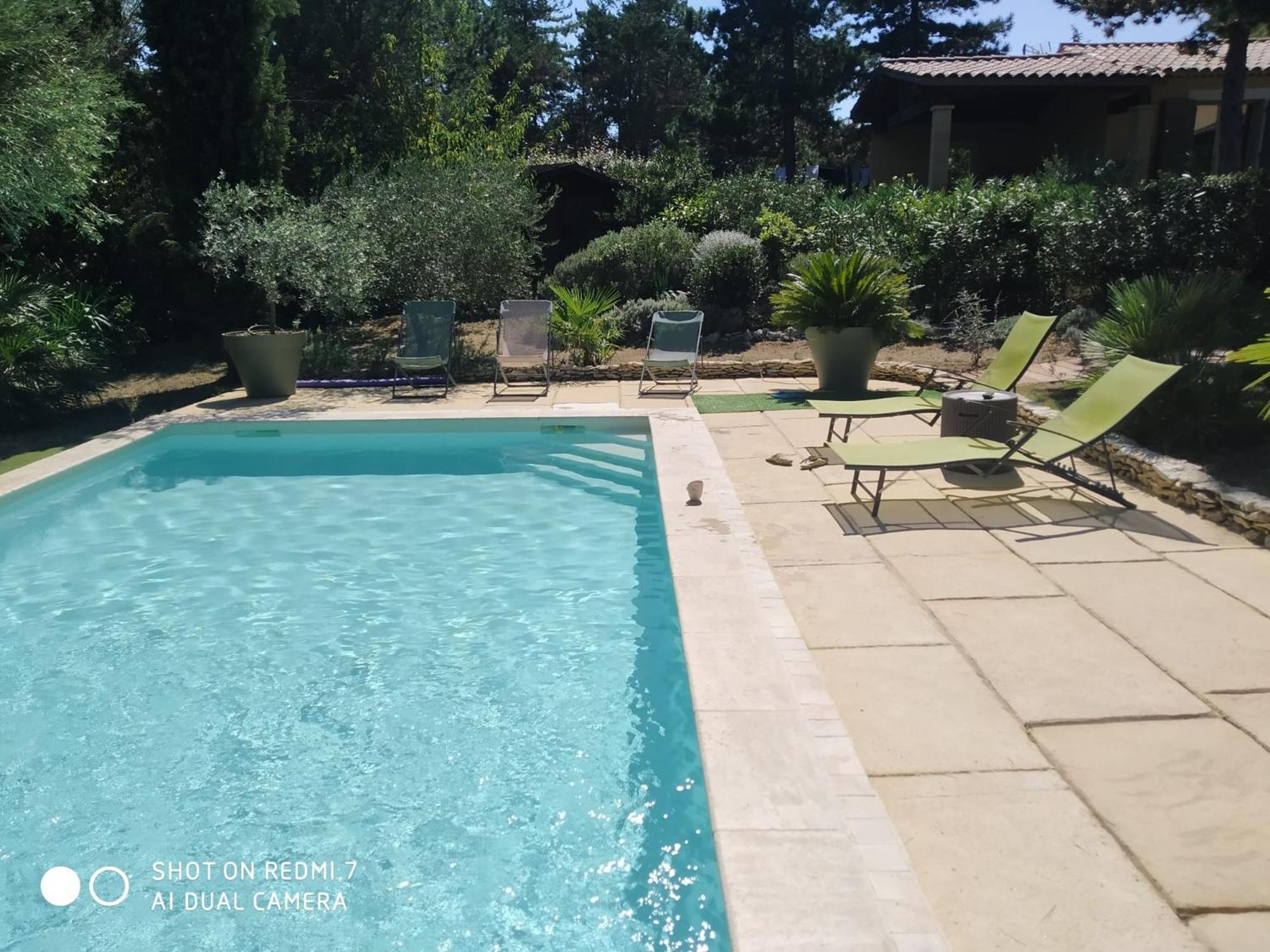 Proche Uzes Petit Gite Avec Grande Cuisine D'Ete Et Piscine Saint-Siffret Dış mekan fotoğraf